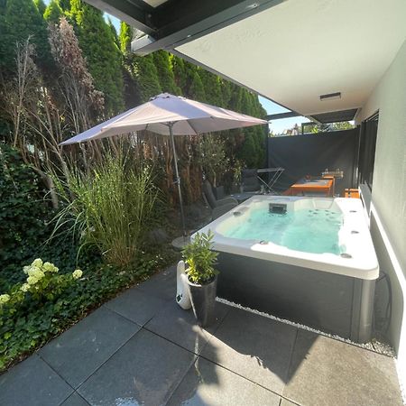 Rosmarin - Kuschelige Fewo - Romantik & Entspannung Im Whirlpool Auf Privater Terrasse, Ruhe & Hund Willkommen - By Ferienwohnenamsee - Uberlingen Extérieur photo