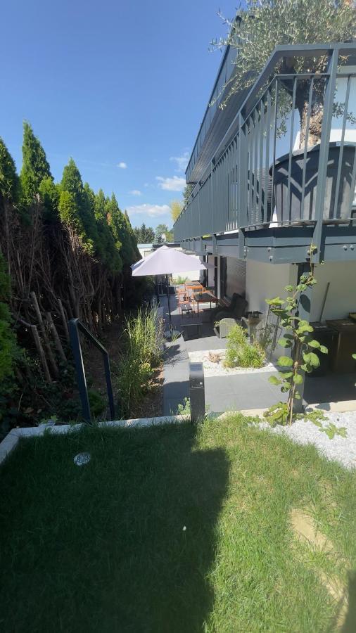 Rosmarin - Kuschelige Fewo - Romantik & Entspannung Im Whirlpool Auf Privater Terrasse, Ruhe & Hund Willkommen - By Ferienwohnenamsee - Uberlingen Extérieur photo